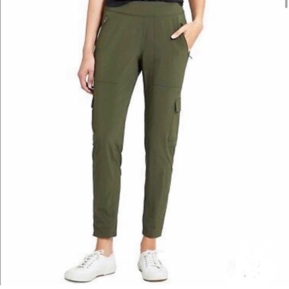 Athleta Chelsea Cargo Pant In Green | Size 0